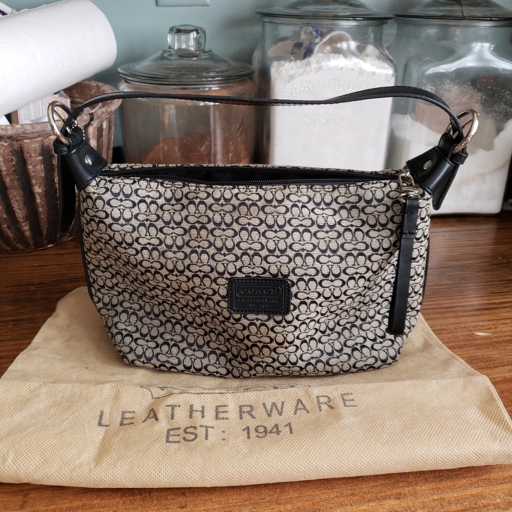 Small handbag
